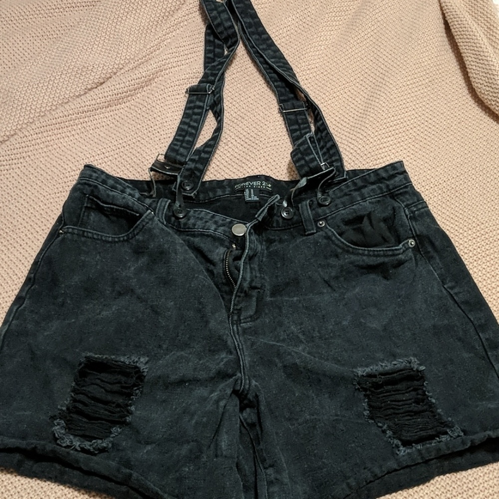 Shredded overall shorts